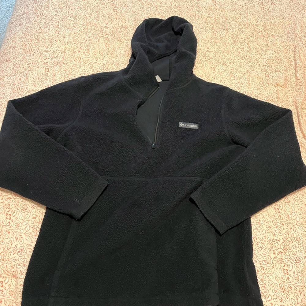 Fuzzy Colombia quarter zip